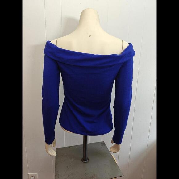 Guess Off Shoulder Blouse - Picture 4 of 6